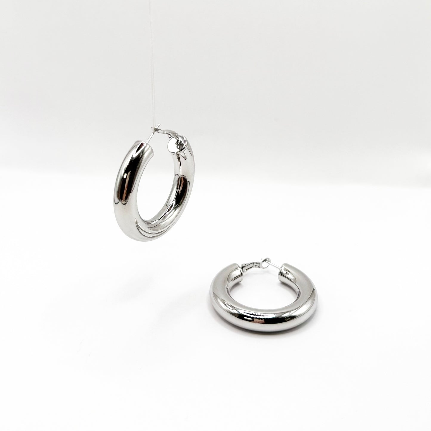 Auralyn earrings