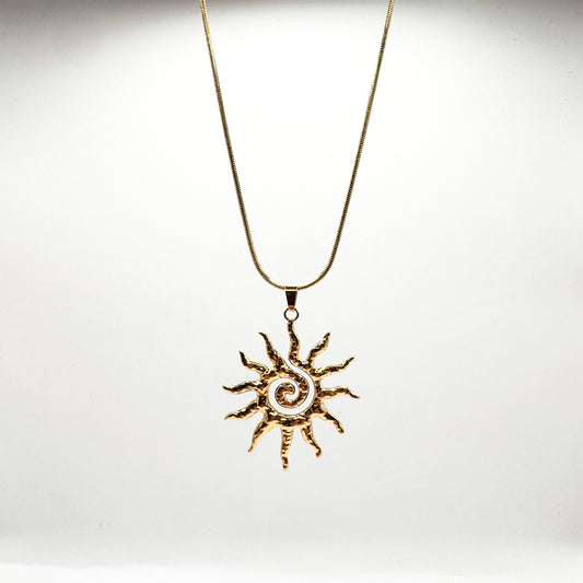 Désir necklace