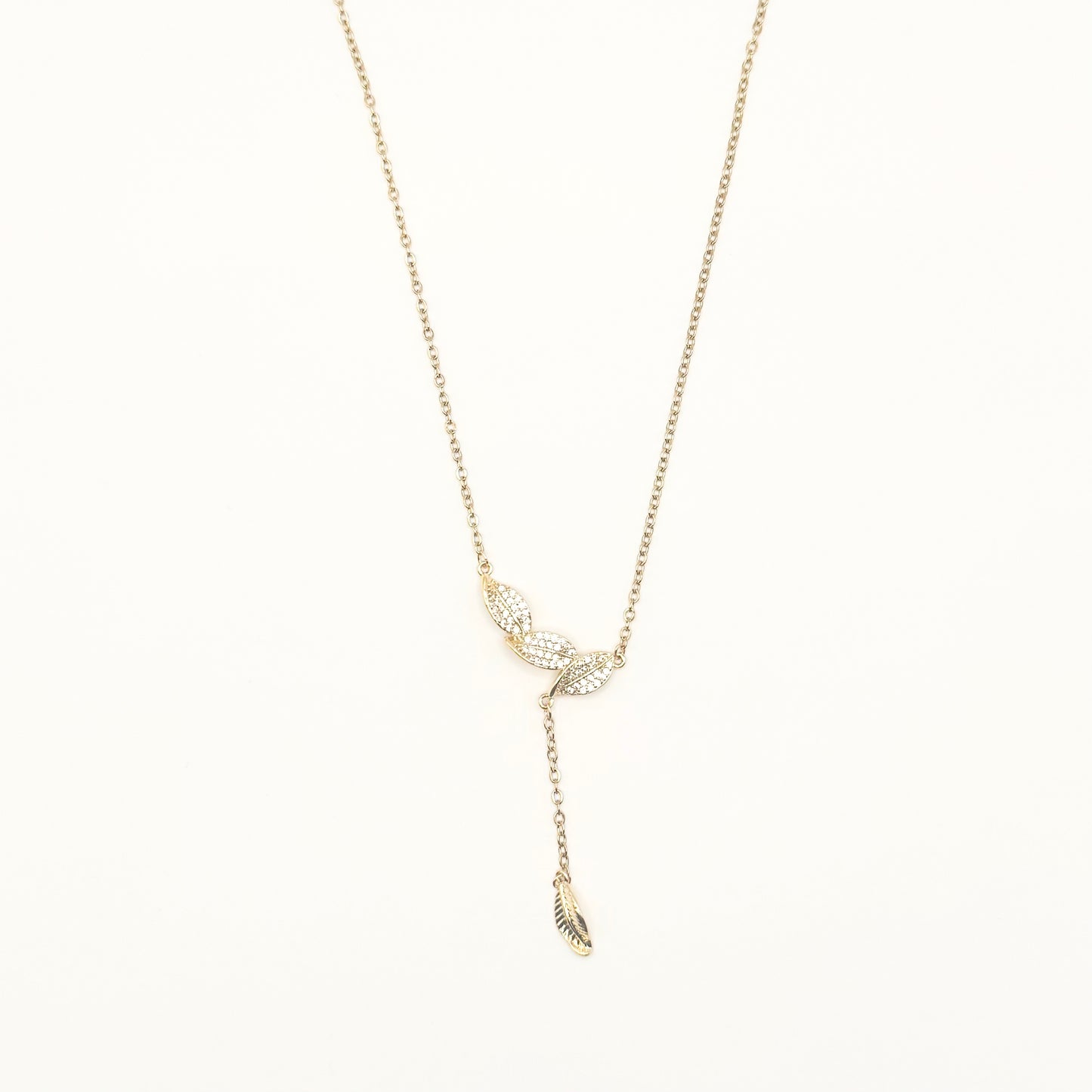 Enchanté necklace