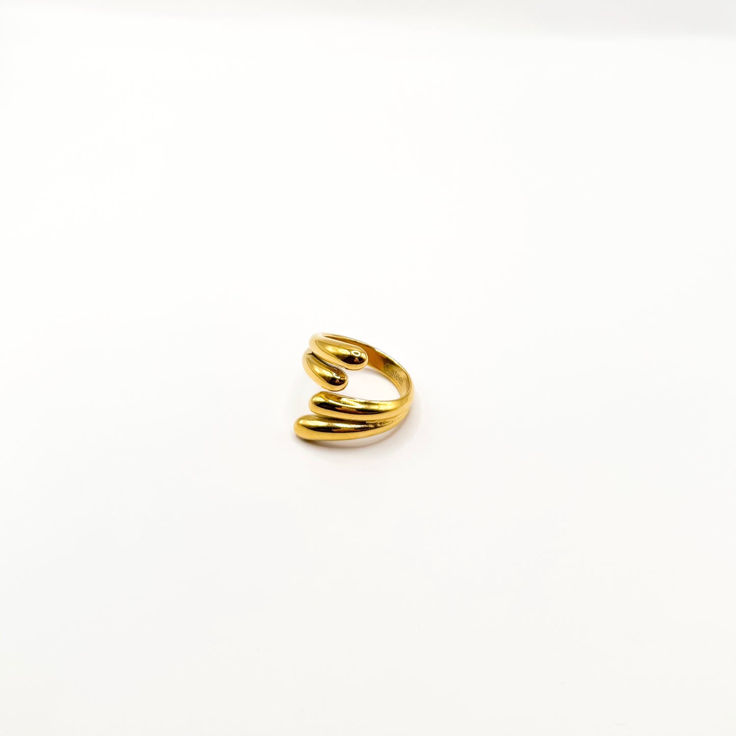 Eclaire ring