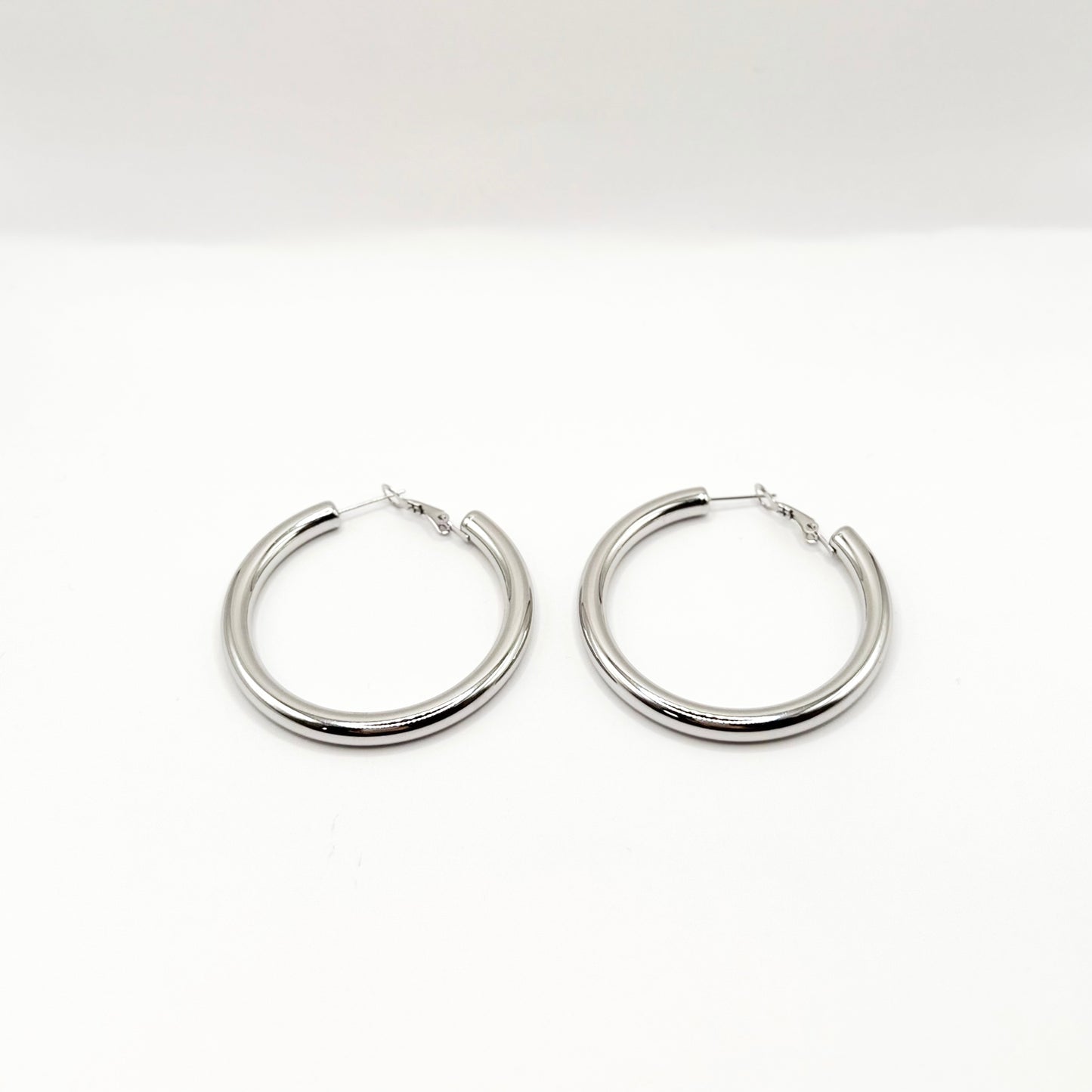 Scenta earrings