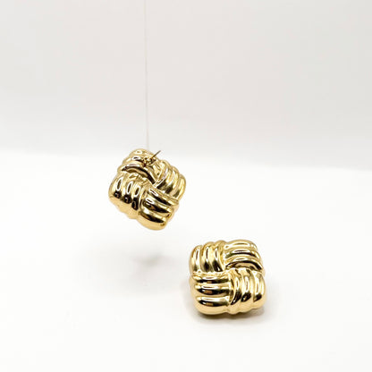 Aerisca earrings