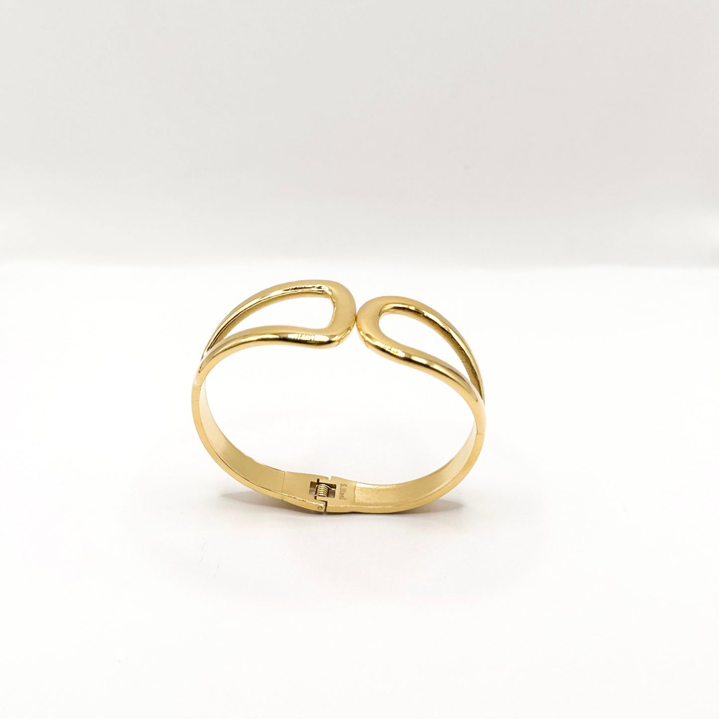 Neris Bracelet