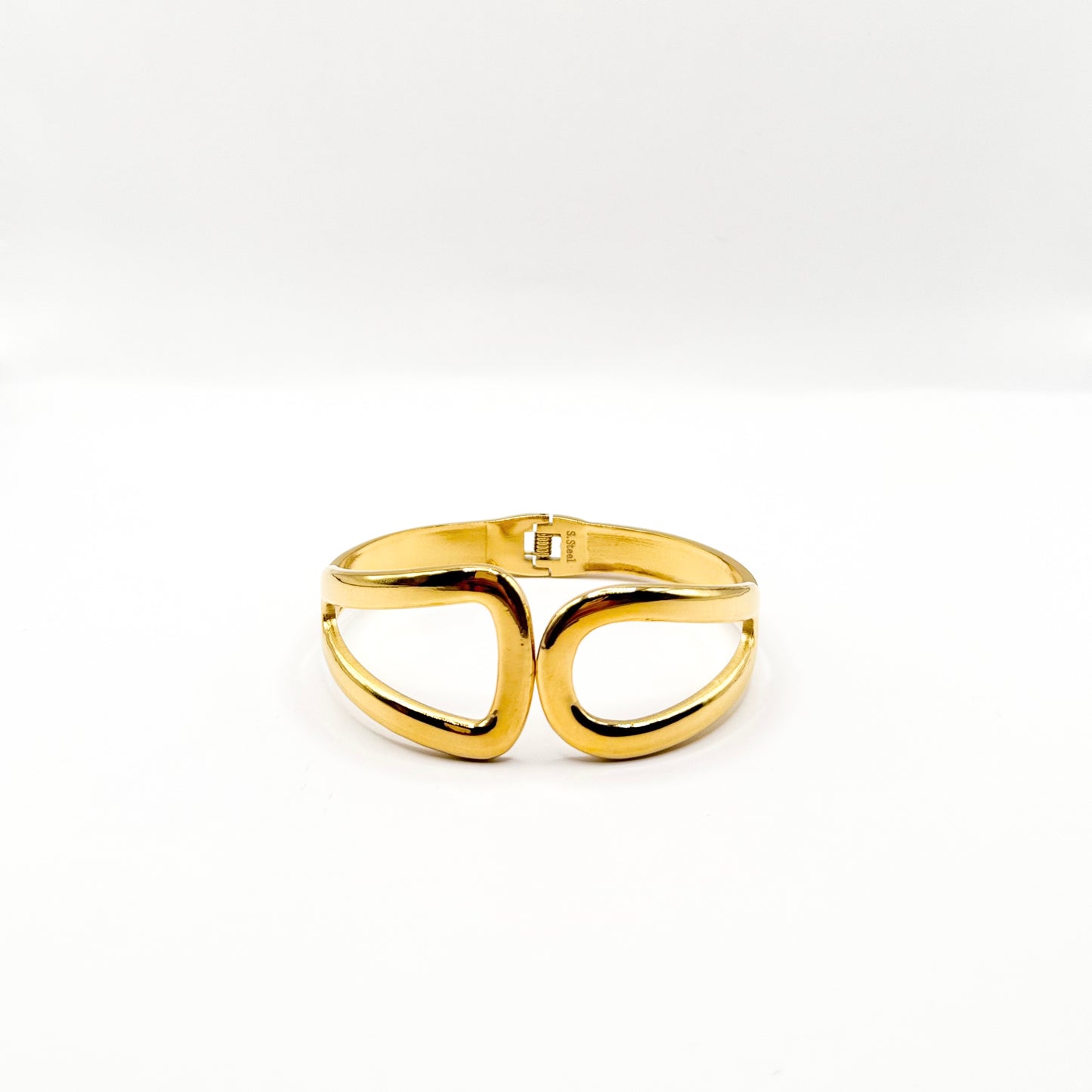 Neris Bracelet