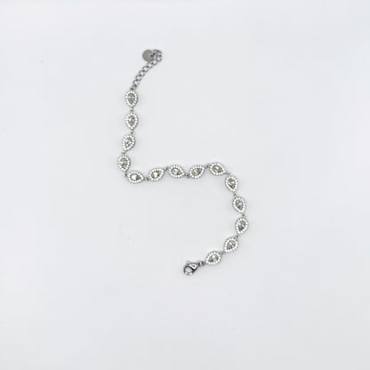 Tavie Bracelet